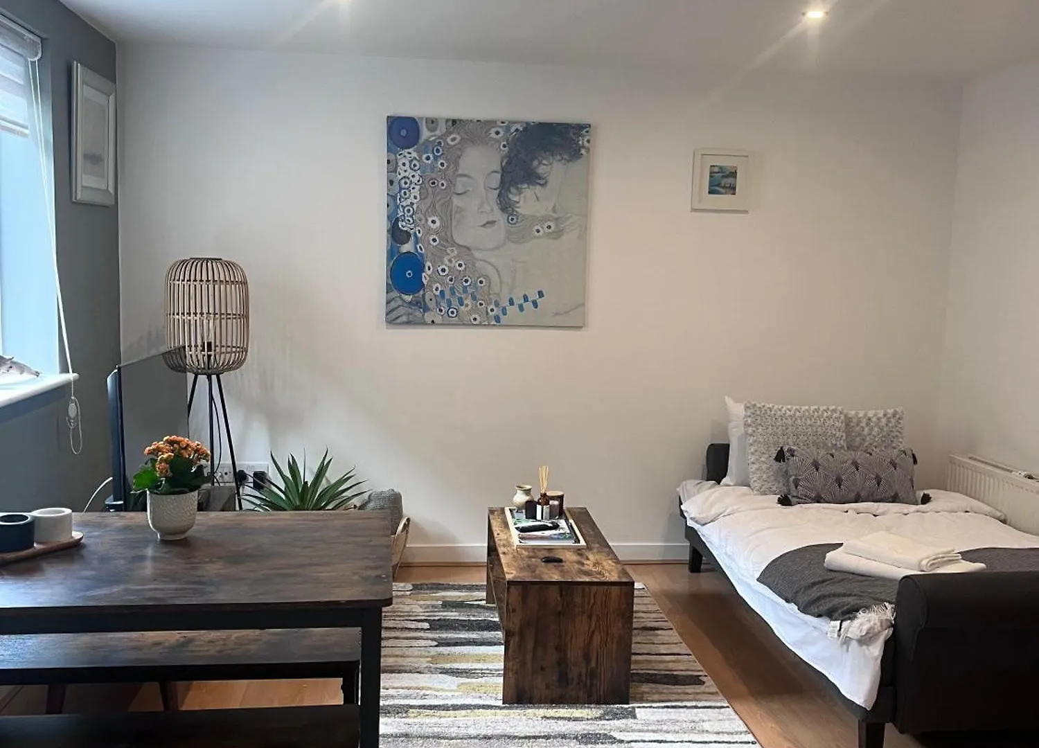 The Tannery Mews 2 Bedroom Dublex Apartment Йорк