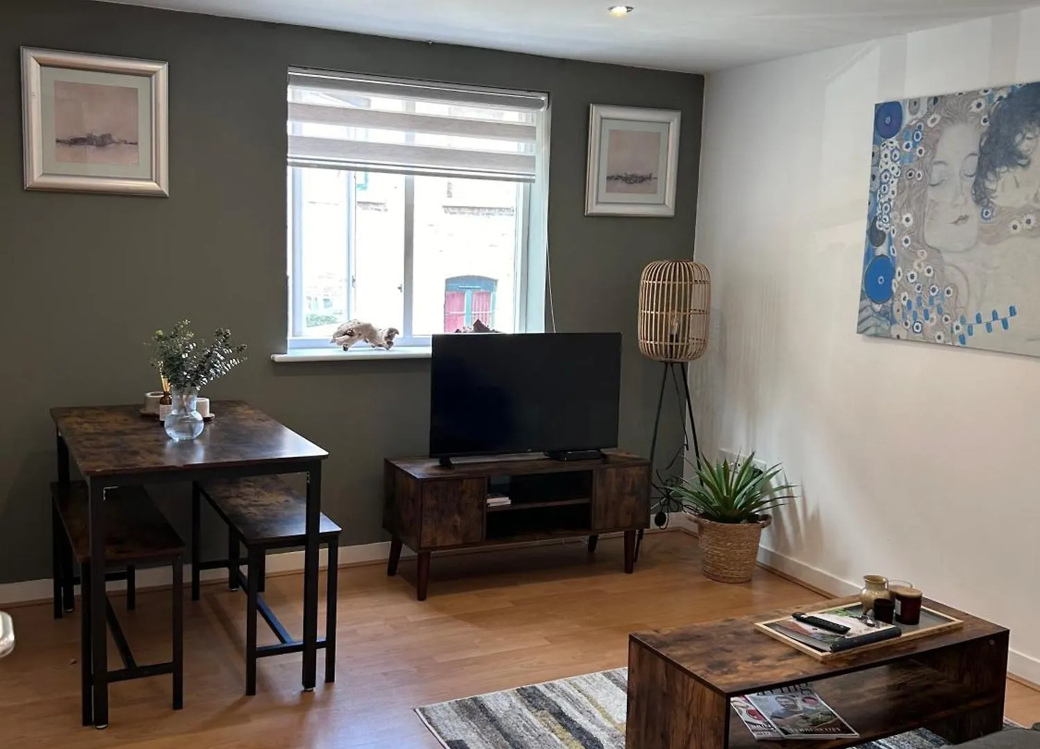 The Tannery Mews 2 Bedroom Dublex Apartment Йорк Великобритания